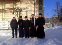 Настоятель Свято-Воскресенского собора посетил Успенский собор Звенигорода